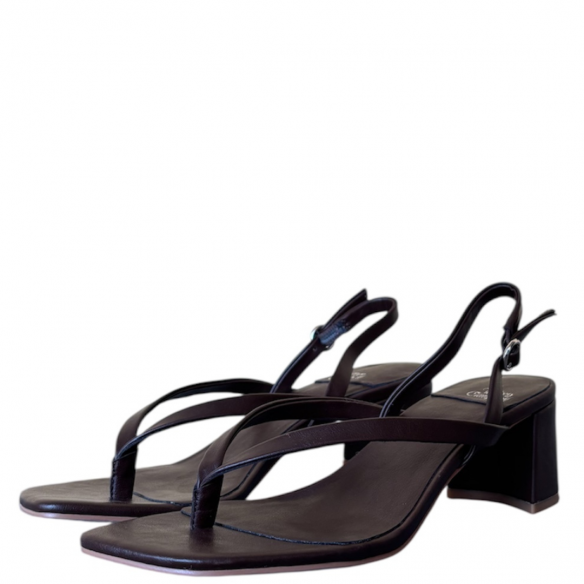 JEFFREY CAMPBELL KIVRA BROWN