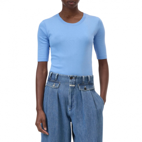 CLOSED CREWNECK SKY BLUE SHORTSLEEVE