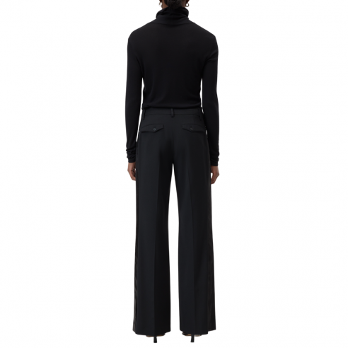 CLOSED FLYE BLACK