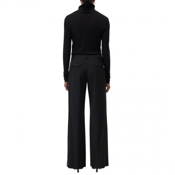CLOSED FLYE BLACK