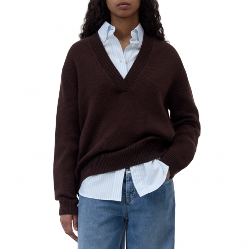 CLOSED V NECK LONG SLEEVE CINDER BROWN