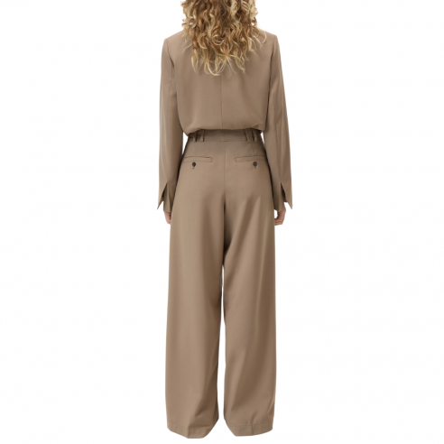 CLOSED WES HAZEL BEIGE