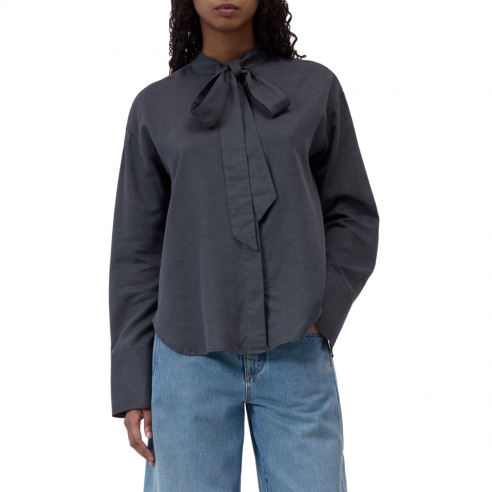 CLOSED BOW TIE SHIRT